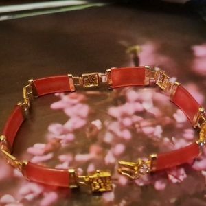 Beautiful Red Jade 10k gp bracelet.